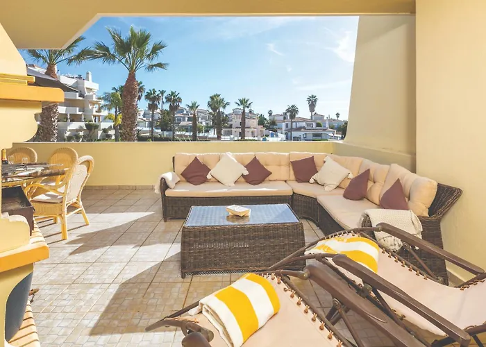 Stylish 2br With Pool Parking & Wifi * Albufeira